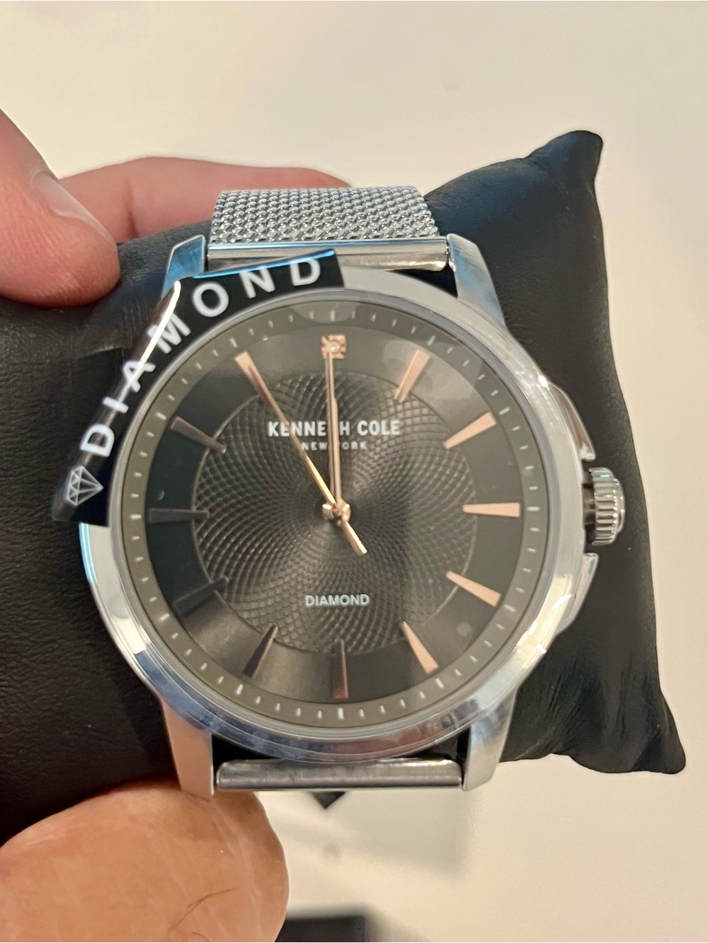 Kenneth Cole New York Men's Gray Dial Diamond Accent Mesh Bracelet Watch 43mm - Picture 7 of 12
